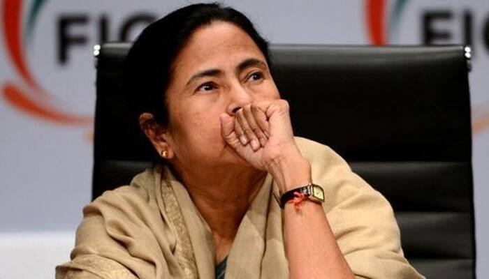 Embarrassment for Mamata as Trinamool ministers indulge in public fight