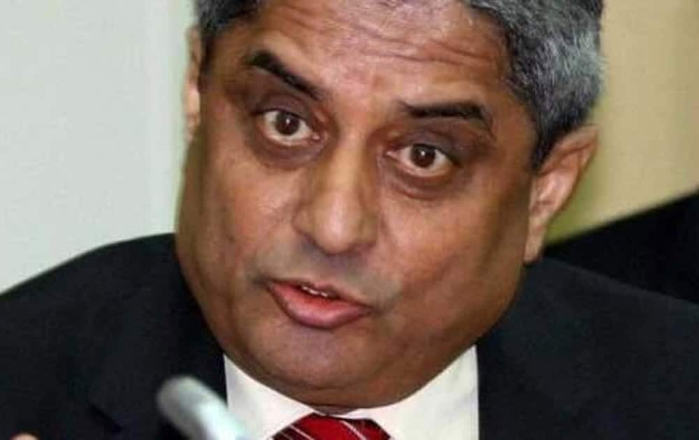 2. Aditya Puri: HDFC Bank