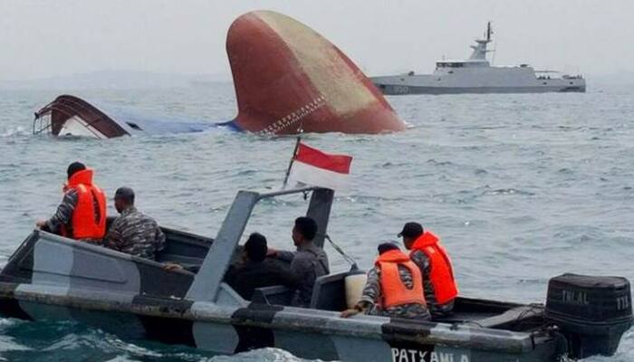 Indonesia calls off search for ferry wreck victims