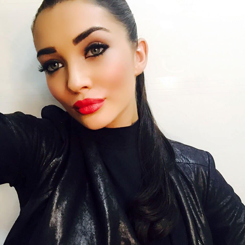 Amy Jackson -twitter