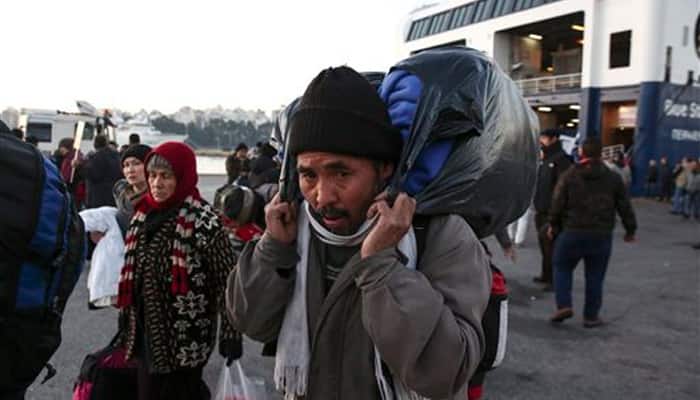 Over 1 million migrants reach Europe by sea in 2015: UN
