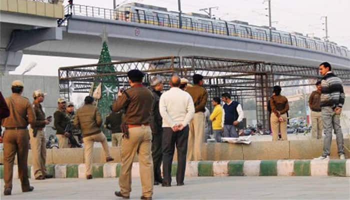 Delhi Police puts capital tight security cover on New Year&#039;s eve