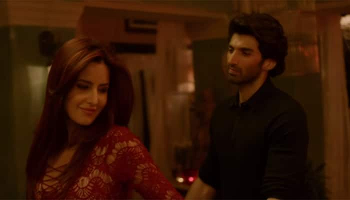 Watch: Aditya-Katrina&#039;s impassioned love story in &#039;Fitoor&#039; trailer!