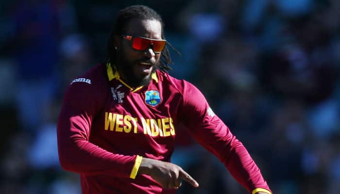 Your eyes are nice, hopefully we can have a drink after match – Chris Gayle to reporter on Live TV