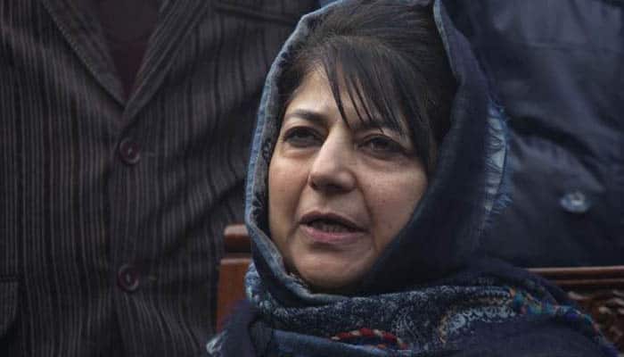 Mehbooba Mufti delays swearing-in; reluctant to join J&amp;K government?