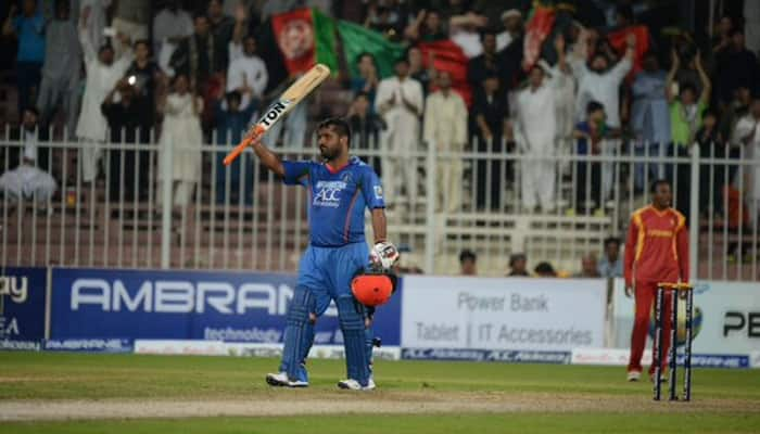 WATCH FULL HIGHLIGHTS: Mohammad Shahzad&#039;s 118 runs off 67 balls vs Zimbabwe