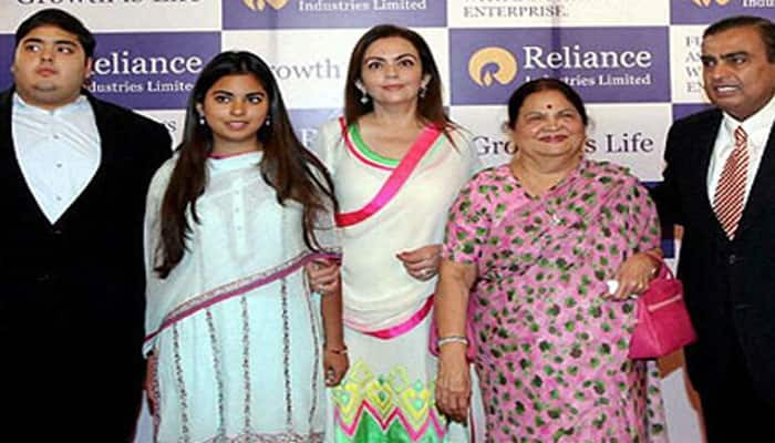 Isha Ambani is the daughter of Indian business tycoon Mukesh Ambani and Nita Ambani. 