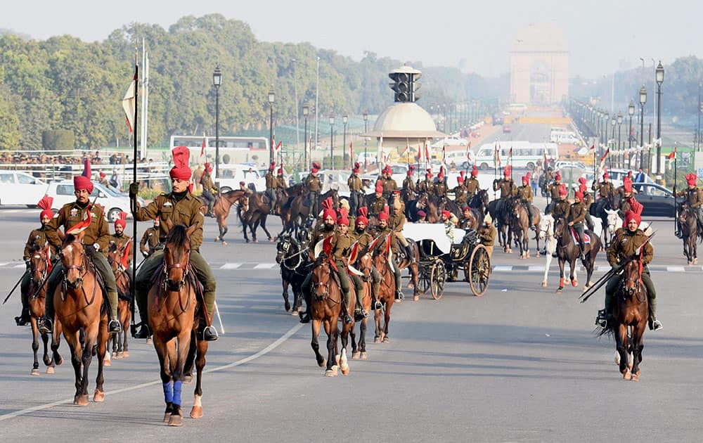 Presidents bodyguards rehearse for the Beating Retreat at Vijay Chowk in New Delhi.
