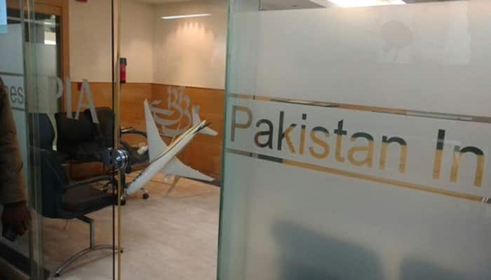 Right-wing activists ransack Pakistan airline office in Delhi