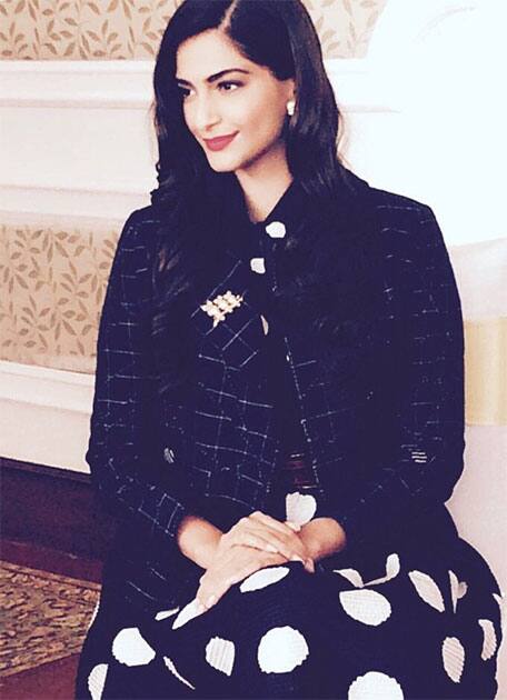 Twitter@sonamakapoor