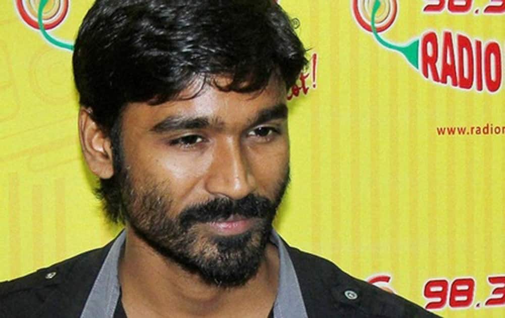 Dhanush rejects association with PETA, gives his support to Jallikattu