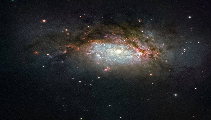 Hubble views a galactic mega-merger: NASA