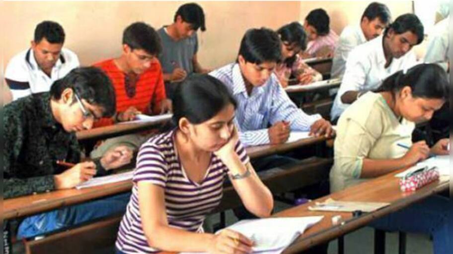 One lakh fewer JEE (Main) aspirants in 2016