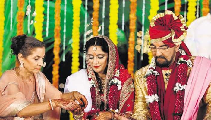 Kabir Bedi deeply disappointed by daughter Pooja’s venomous comments against wife