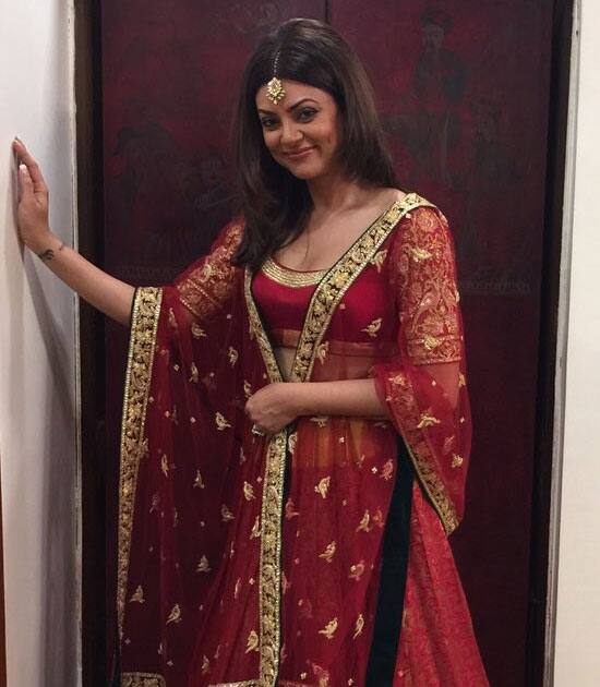 Lastnite was #Hamza n #Zarine's beautiful Sangeet function:) my darling @neeta_lulla dressed n styled me! I her. Twitter@thesushmitasen