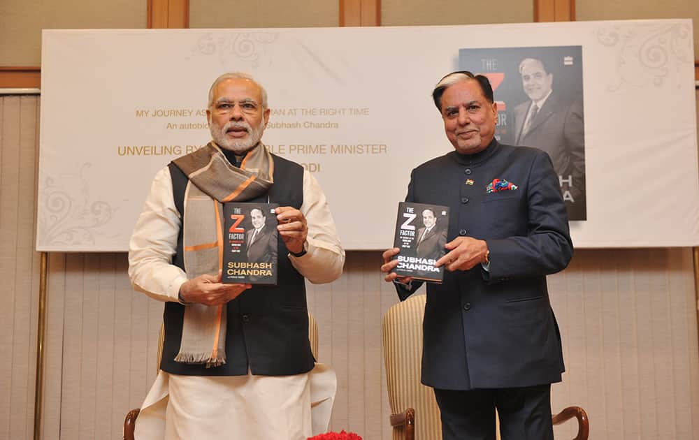 Hon’ble Prime Minister Shri Narendra Modi unveils Dr. Subhash Chandra's autobiography 'The Z Factor' at his official residence in New Delhi.