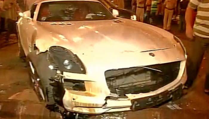 Speeding Mercedes runs over 5 in Mumbai, driver granted bail