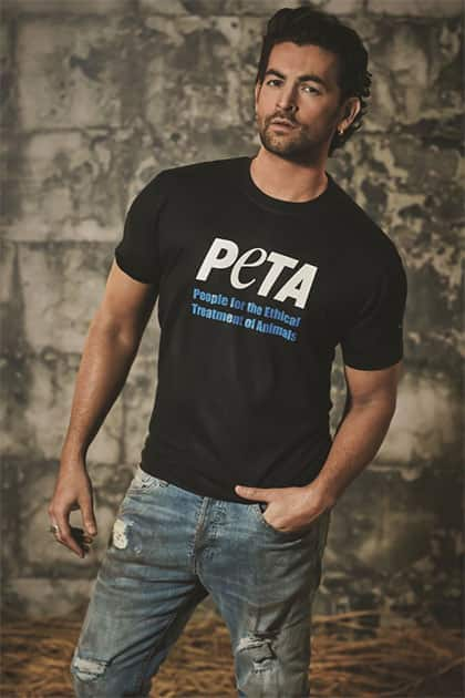 Coming soon! My @PetaIndia campaign to help elephants used for joy-rides. Stay tuned :) http://bit.ly/1K91ZtP Twitter@NeilNMukesh