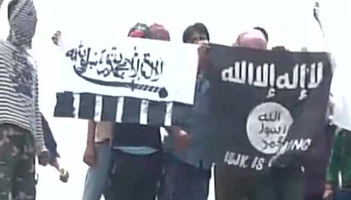Kashmiri militants join hands with savages of Islamic State to expand caliphate in Valley