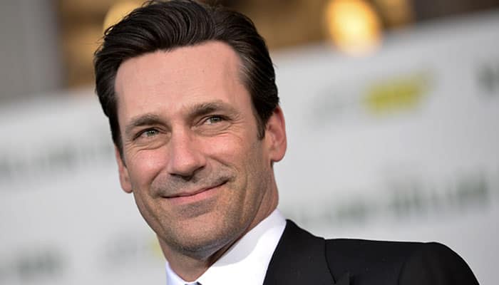 Oops! Jon Hamm&#039;s name spelled wrong on his Golden Globe trophy