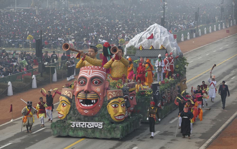 A float showcasing the culture of the northern Indian state of Uttarakhand goes down Rajpath during the 67th Republic Day parade.