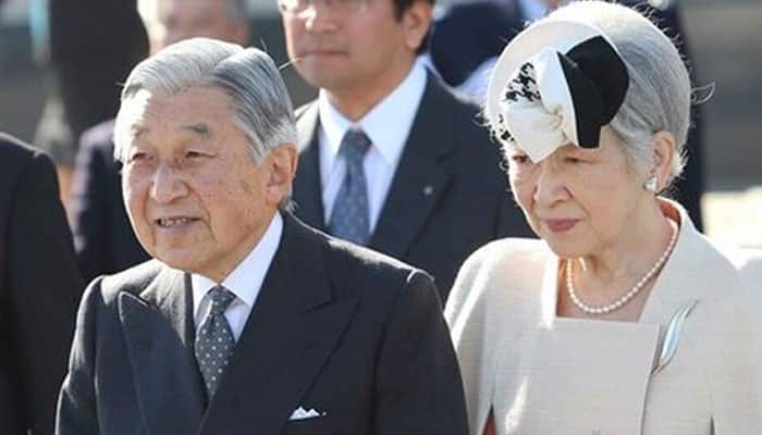 Japan`s Akihito to visit Philippine WWII cemetery