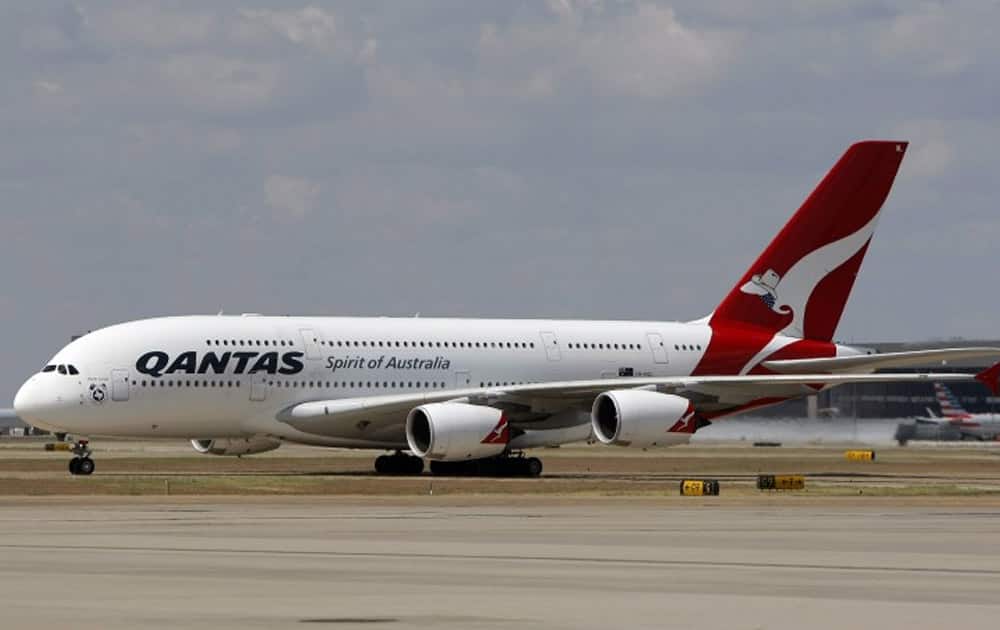 1) Qantas (Source: AirlineRatings.com)