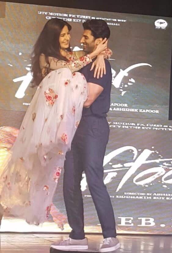 UTV Motion Pictures :- They make it look so effortless! #Pashmina love! #FitoorAtNM #KatrinaKaif #AdityaRoyKapur #Fitoor -twitter