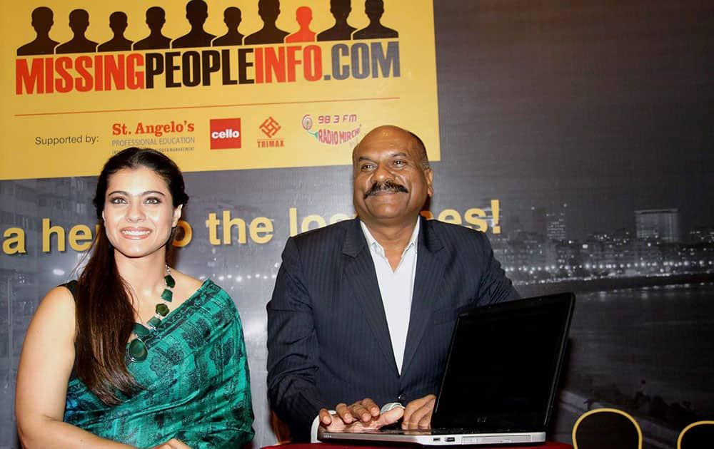 Bollywood actress Kajol Devgn at the launch of retired Mumbai Assistant Commissioner of Police (ACP) Vasant Dhoble’s website in Mumbai.