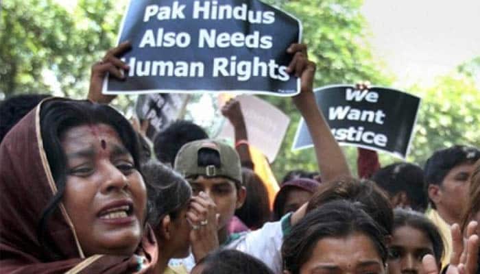 Minor Hindu girls forcefully being converted to Islam in Pakistan
