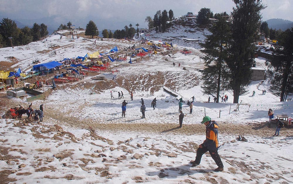 Snowfall at Kufri near Shimla.