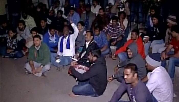 Rohith Vemula&#039;s suicide: Three students on indefinite hunger strike rushed to health centre