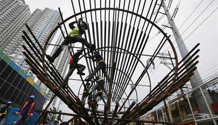 Core sector growth slows down to 0.9% in December