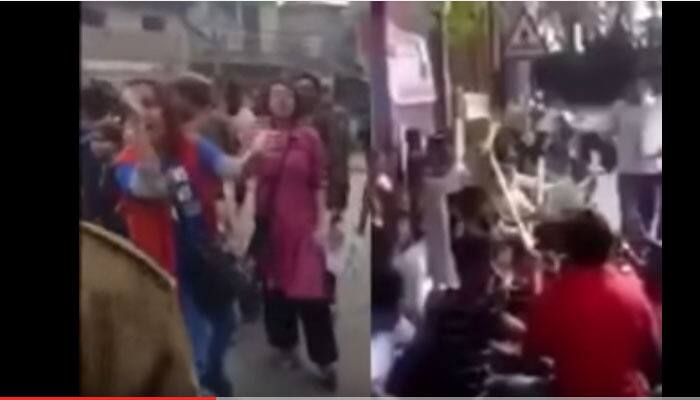 New Video: Delhi Police acted against female students after they abused PM Modi