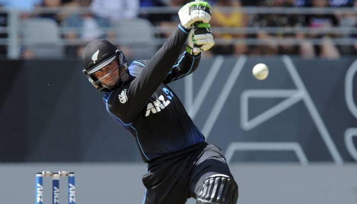 VIDEO: That&#039;s huge! Martin Guptill&#039;s monstrous Six vs Australia in 1st ODI