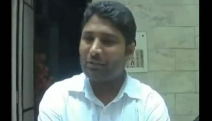 Shocking! This AAP MLA failed to sing National Anthem - Watch