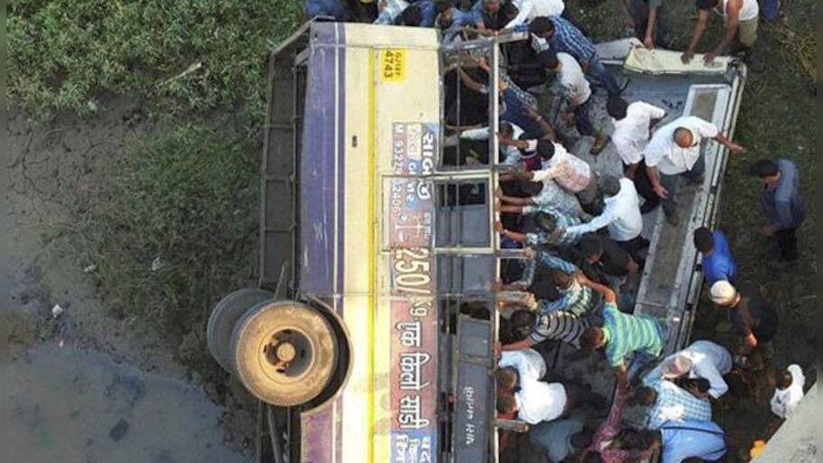 At least 37 dead as bus plunges into river in Gujarat | -Gujarat News ...