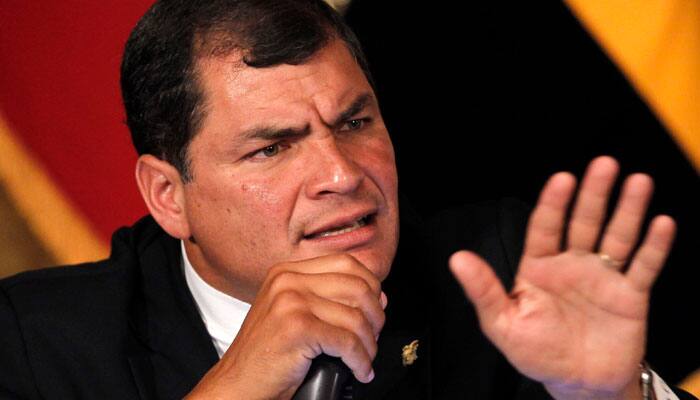 Ecuador president fires military chiefs via Twitter