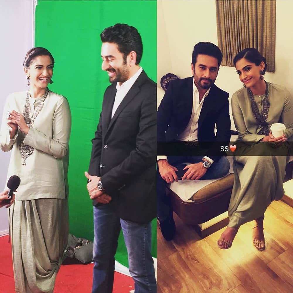 Sonam Kapoor :- Oh Shekhar.. ☺ you're blushing!! You are too sweet!! @shekharravjiani http://ift.tt/1Q33ezF  -twitter