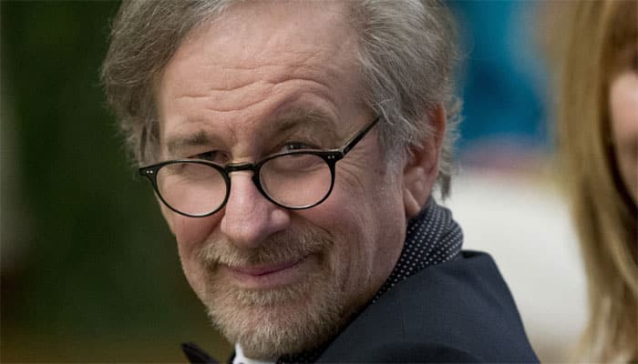Steven Spielberg delays film to avoid clash with &#039;Star Wars&#039;