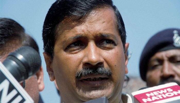 Arvind Kejriwal to give Rs 15,000 cheques to e-rickshaw owners on February 17