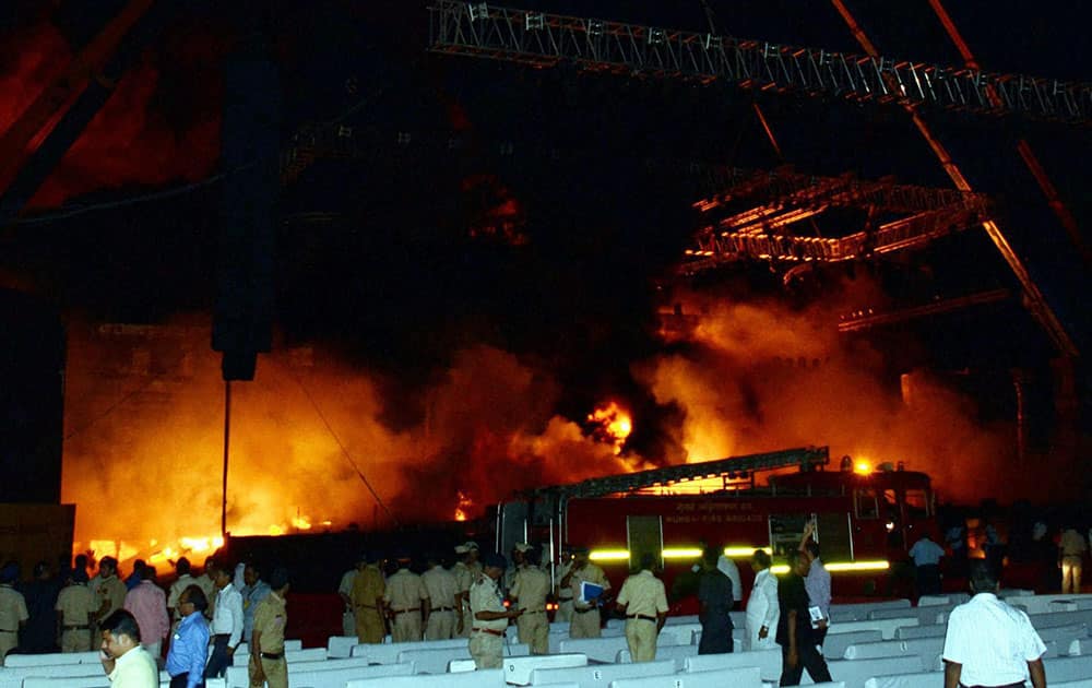 A massive fire broke out on Stage during a cultural event Maharashtra Night at the Make In India week in Mumbai.