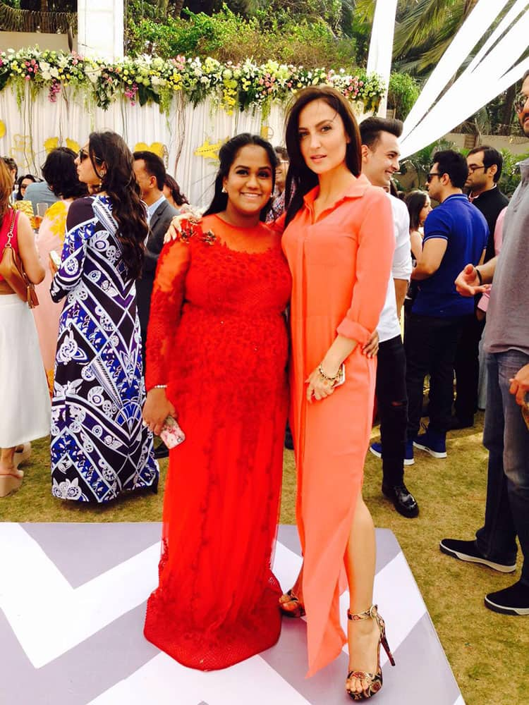 Elli Avram ‏:- With the beautiful @khanarpita  #babyshower -twitter