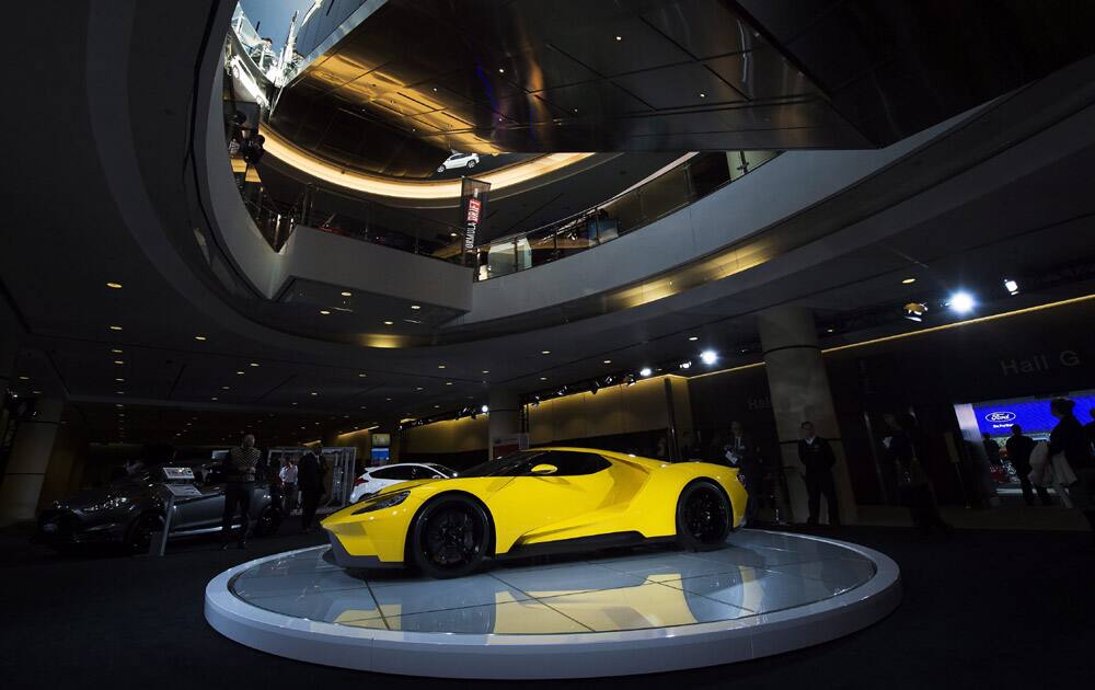 The new Ford GT is on display at the 2016 Canadian International Autoshow in Toronto on Thursday, Feb. 11, 2016. 