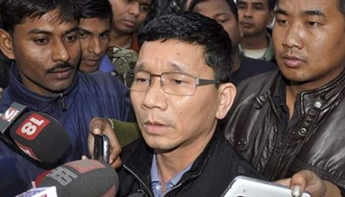 Dissident Congress leaders stake claims to form govt in Arunachal Pradesh