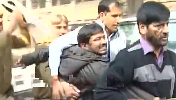 Home Ministry seeks report from Delhi Police over Patiala House Court scuffle