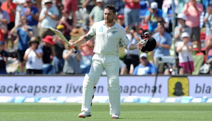 WATCH FULL HIGHLIGHTS: Brendon McCullum&#039;s 145 off 79 balls - Fastest Test ton