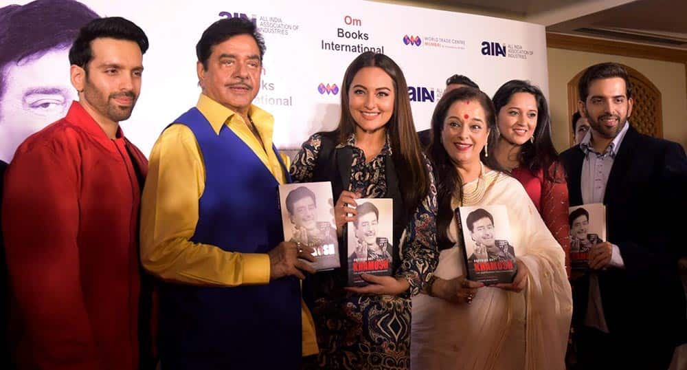 Bollywood actors Shatrughan Sinha with his wife Poonam, sons Lav, Kush, daughter Sonakshi and daughter-in-law during the book launch of Anything but khamosh, the biography of Shatrughan Shinha in Mumbai.