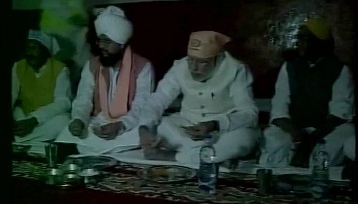 Guru Ravidas Jayanti: PM Modi visits saint&#039;s temple in his Lok Sabha constituency Varanasi