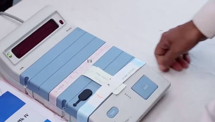 2019 General Elections to have paper-trail EVMs: CEC